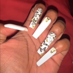 Multi color affordable reusable press ons